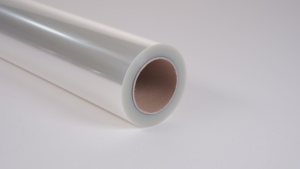 Roll Film Stiker Vinyl PET Ultra Jernih Berkualitas Tinggi Tebal 180 <span class=keywords><strong>Um</strong></span> Grade Makanan Lembut untuk Iklan pada Bodi Mobil - Product Image 2