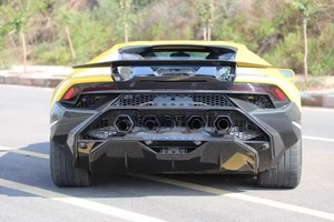 Kit de Carrocería de Fibra de Carbono para <span class=keywords><strong>Lamborghini</strong></span> Huracan LP580 610, Estilo EVO, Parachoques Delantero, Alerón, Difusor Trasero, Tubo de Escape - Product Image 3