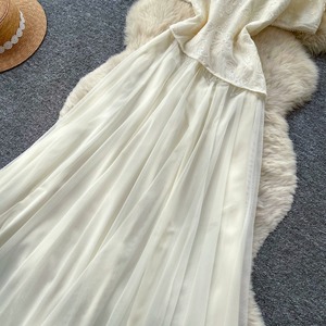 Robe pour femme élégante et luxueuse, style français, taille haute, coupe trapèze, décontractée, légère, douce, en dentelle, à prix compétitif - Product Image 4