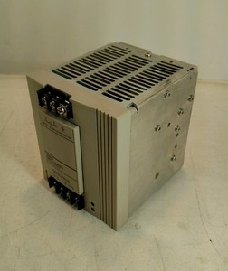 New S8VS-24024 DC Power Supply Entrada 100-240V Saída 24VDC 10A BIN #4 Garantia de um ano PLC - Product Image 1