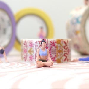 Figura de Acción Miniatura de Yoga en Pose Thunderbolt Impresa en 3D Personalizada de IOTA, Material de Resina, Escala 1:64, Entretenimiento - Product Image 1