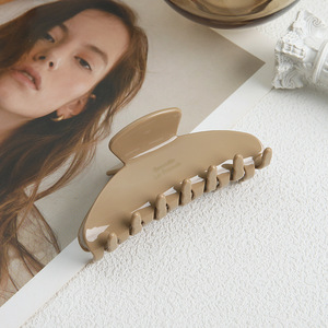 <span class=keywords><strong>Pinzas</strong></span> de Pelo de Acetato Vintage Francesas con Logotipo Personalizado al por Mayor de Fábrica BSCI, <span class=keywords><strong>Pinzas</strong></span> de Pelo en Forma de Media Luna de Color Sólido para Mujeres y Niñas - Product Image 5