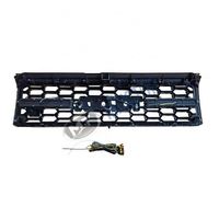 Maictop Nouveau Design de pièces automobiles Grille avant en plastique avec lumière pour Land Cruiser FJ79 LC79