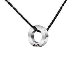 Kalung Liontin Manik-Manik Hip Hop Monogram Personalisasi Buatan Tangan Desain Baru untuk Wanita Pria Baja Anti Karat dengan Lapisan Emas - Product Image 2