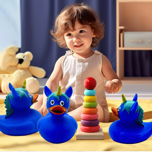 Anatre di Gomma Ecologiche Promozionali MCtoy da 3 Pollici, Unicorno Blu, Giocattoli Galleggianti per il Bagno con Logo Personalizzato, Giocattoli da Bagno Antistress in Bulk - Product Image 3