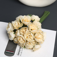 Bouquet de roses artificielles en soie, fleurs artificielles en gros, roses décoratives, accessoires de mariage, accessoires de photographie, arrangements Yuyuan