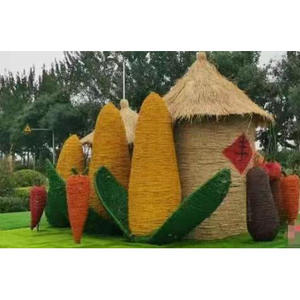 Escultura de espantapájaros grande de gran calibre, figura de animal tejida en paja, estilo pastoral, con temática de granero, personalizable - Product Image 5