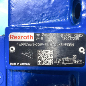 R901167503 4WRKE16W6-200P-3X/6EG24K31/F1D3M Válvula Direccional Proporcional Pilotada 200L/min 350Bar Stock Original - Product Image 2