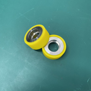 REDECO - Polea Deslizante de Plástico con Rueda CNC de Silicona Moldeada, Junta de Sellado Industrial Personalizada, Fabricada en Hanói, Directo de Fábrica - Product Image 3