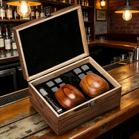 Verre à whisky en bois brûlé et ensemble de pierres à whisky réutilisables pour refroidir le whisky, coffret cadeau en bois