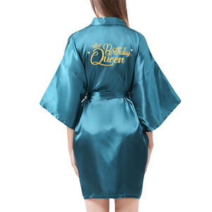 Robe de soirée élégante en soie glacée pour femme, col en V, ceinture à la taille, imprimé feuille d'or 'Reine des Anniversaires', pour mariée, sœur de la mariée ou mariage - Product Image 6