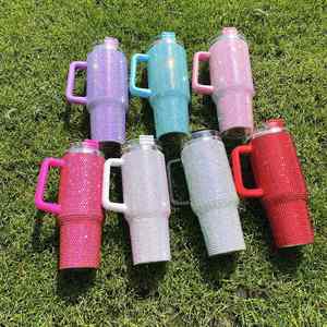 En stock, possibilité de choisir la couleur, gobelet de voyage personnalisé de 40 oz avec strass, tasse de voiture avec poignée et couvercle - Product Image 1