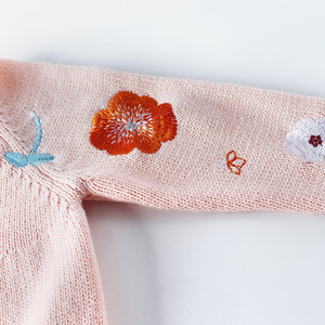 Ropa de punto para bebés recién nacidos: pelele de ganchillo, mono y ropa infantil - Product Image 5