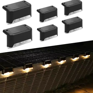 תאורת גדר סולארית קטנה עם סוללה לתאורת לילה בחצר ובחצר - Product Image 1