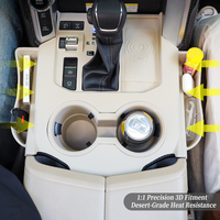 YiFeng Land Cruiser 300 LC300 2022-2026 Innenraum-Zubehör Mittelkonsolen-Organizer Ablagefach Getränkehalter Matte Kabelloses Ladepad