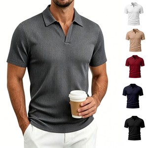 Polo à manches courtes en tricot uni pour homme, coupe classique, texture côtelée, disponible en plusieurs couleurs - Product Image 1