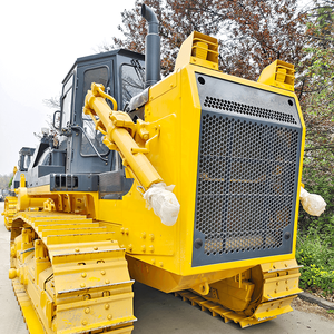 รถปราบดินตีนตะขาบที่มีเครื่องยนต์ขับเคลื่อนการเดินทางแบบไฮโดรสแตติกและมอเตอร์เป็นส่วนประกอบหลัก - Product Image 6