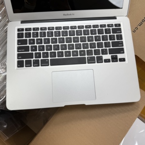 แล็ปท็อป Air ขนาด 13.3 นิ้ว น้ำหนักเบา รุ่น A1466 ปี 2017 i5 แรม 8GB SSD 128GB - Product Image 4