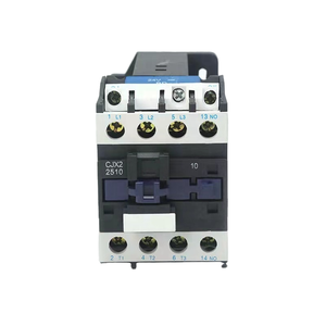 Contacteur LC1D12M7C série LC1D AC/DC 3P 50/60Hz, automatisation industrielle, protection, commande de moteur électrique - Product Image 1
