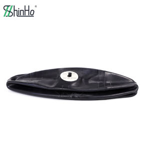 Balón de Fútbol Shinho de Primera Calidad, Tamaño Oficial 5 #   Balón de Fútbol con Cámara de Butilo de Goma - Product Image 5