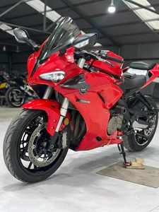 เครื่องยนต์เรียลอินไลน์ 4 สูบ มือสอง QJMOTOR SRK 600 RR |   มอเตอร์ไซค์สปอร์ตความเร็วสูง 600 ซีซี ระบายความร้อนด้วยน้ำ สำหรับขายส่ง - Product Image 1