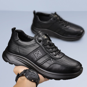 รองเท้าลำลองหนังผู้ชาย พื้นยางแบบแบน นุ่มสบาย เหมาะสำหรับใส่พักผ่อน ผลิตที่เมืองเหวินโจว - Product Image 2