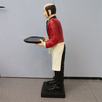 Statue de serveur en résine personnalisée d'assurance qualité Figurine de serveur âgé fabriquée à la main servant majordome pour Restaurant et décoration intérieure