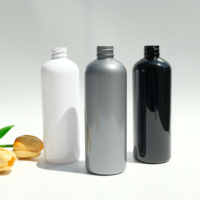 Bouteille de shampooing en plastique ronde Cosmo vide de 300 ml, bouteille d'emballage pour le lavage et le nettoyage avec bouchon à pression doré, couvercle supérieur en aluminium