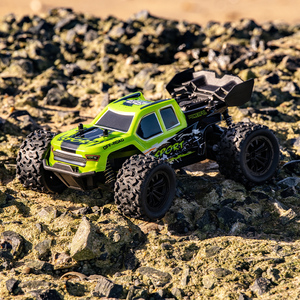 Auto RC 4x4 de Alta Velocidad YDJ D916 Little Monster, Frecuencia Exclusiva de 2.4G, Rango de Operación de 25m, Tiempo de Funcionamiento de 25 Minutos, Sin Blister - Product Image 5