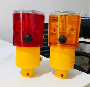 Factory Wholesale Traffic Safety Solar Tower Led Flash Cone <b>Light</b> Solar Lamp - Product Image 4