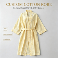 Elegante Bata de Baño Amarilla Transpirable de Algodón para Mujer, Estilo Vintage con Bordado Exquisito y Delicado Ribete de Encaje para el Hogar