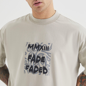 เสื้อยืดโอเวอร์ไซส์ผู้ชายคุณภาพสูง พิมพ์ลายแบบเรียบ พร้อมโลโก้สั่งทำ ขายส่ง OEM เนื้อผ้าฝ้ายนุ่ม ระบายอากาศได้ดี - Product Image 6