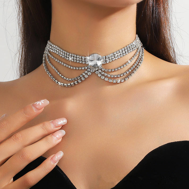 European and American Fashion Tie Style Neckband with Full Diamond