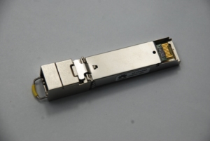 FTLF8521P2BTL สายแพทช์ใยแก้วนำแสงทองแดง Finisar SFP FTLF8521P2BTL สำหรับการสื่อสารด้วยใยแก้วนำแสง ผลิตภัณฑ์ CAT6 จากเซินเจิ้น FTLF8521P2BTL C - Product Image 4