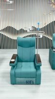 MT Hospital Hochwertige Möbel Korrosionsbeständiges PU-Leder Infusionssofa mit Teleskop-Infusionsständer & Rundem Getränkehalter