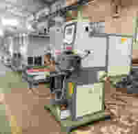 Routeur CNC automatique CNC7203 pour le profilage et le copiage de modèles en bois, idéal pour les pièces en bois massif