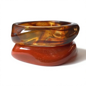 Elegantes Brazaletes de Resina Artísticos Hechos a Mano para Mujer, Patrones Personalizables, Proveedor de Joyería al por Mayor - Product Image 1