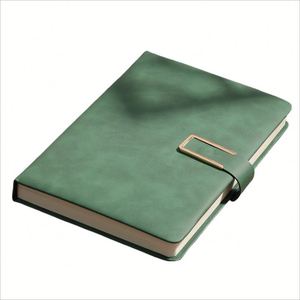 Carnet de notes de luxe en cuir PU vert avec boucle métallique, journal professionnel à couverture rigide pour le bureau, bloc-notes personnalisé avec logo - Product Image 1