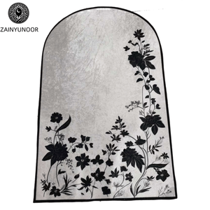 <span class=keywords><strong>Tappeto</strong></span> da Preghiera Musulmano di Lusso Lavabile in Flanella con <span class=keywords><strong>Frange</strong></span> e Design Stampato, <span class=keywords><strong>Tappeto</strong></span> Islamico Arabo Indonesiano - Product Image 1