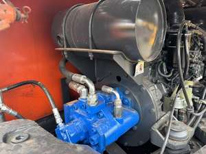 Excavatrice Doosan DX75 d'occasion de bonne qualité, modèle 2022, moteur, boîte de vitesses, pompe, roulement, 7,5 tonnes, livraison immédiate, testée et inspectée - Product Image 4