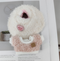 Vente en gros de vêtements pour peluches, accessoires de poupées, tenues à la mode, robes de princesse mignonnes de dessin animé, imperméables et personnalisables