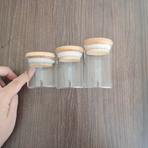 2-5oz custom glass spice jars with bamboo lid for kitchen storage