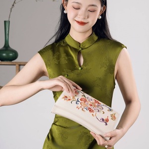 Graceful Delicate Stem Embroidery PU Synthetic Leather <strong>Clutch</strong> <strong>for</strong> <strong>Wedding</strong> <strong>Guest</strong> Reception luxury Envelope <strong>Bag</strong> - Product Image 4