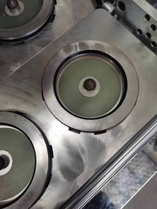 Rectificadora de cigüeñal, máquina afiladora de disco de molienda automática de biselado, amoladora de banco, máquina <span class=keywords><strong>para</strong></span> hacer muelas - Product Image 2