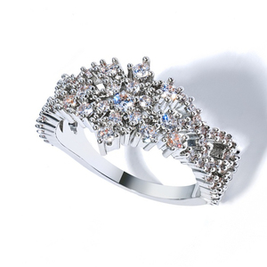 Anillo de circonita con diseño de copo de nieve hueco multicapa estilo hip-hop, personalizable, de diseño simple y versátil - Product Image 5