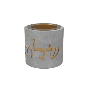 Candelabros de hormigón, candelabros dorados de Israel, pasador de pesca, té, vela - Product Image 1