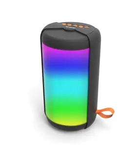 Speaker Bass Dalam Aktif Luar Ruangan Isi Ulang USB Nirkabel Portabel Mini dengan LED Berkedip