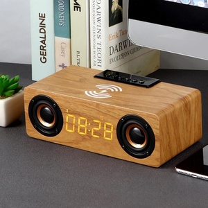 Altavoz Inalámbrico de Madera K1, Éxito de Ventas 2021, Reloj Despertador con Panel, Cargador Inalámbrico para Teléfono Celular, Compatible con Reproducción de Tarjeta TF y FM - Product Image 4