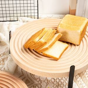 Nouveauté Plateau en bois <span class=keywords><strong>de</strong></span> style nordique Plateau à motifs ondulés Surface pour gâteaux et aliments avec base pour les familles - Product Image 1