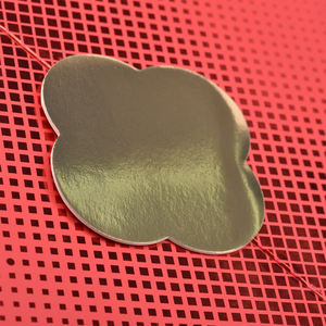 กล่องของขวัญกระดาษแข็งแข็งแรงคุณภาพสูง ผลิตด้วยมือ เป็นมิตรกับสิ่งแวดล้อม กล่องบรรจุภัณฑ์เครื่องสำอางแบบแม่เหล็กสั่งทำพิเศษสำหรับน้ำหอม - Product Image 3